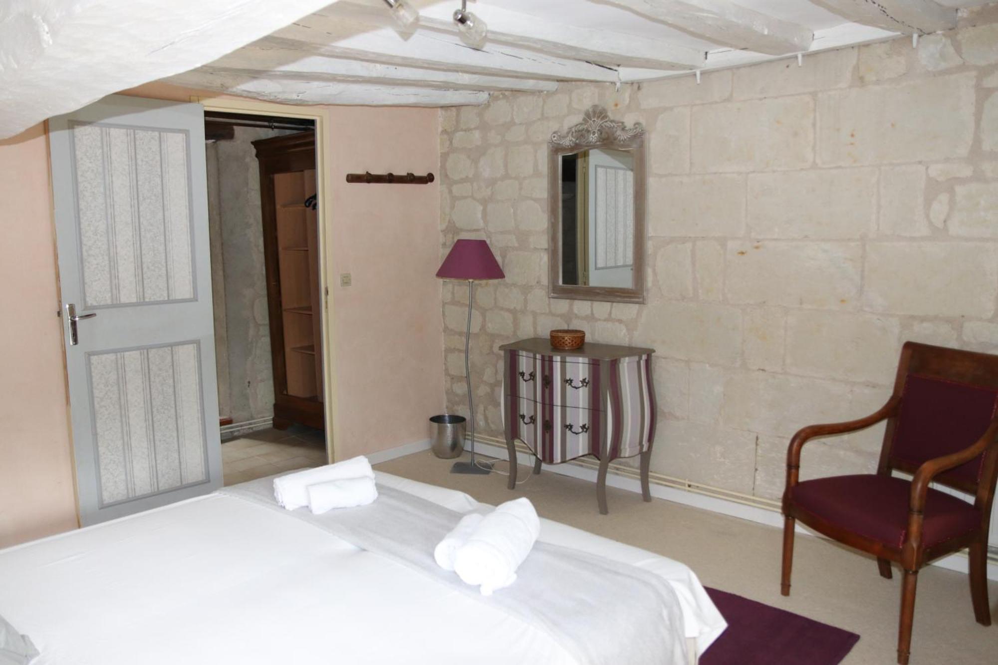 Chambres D'Hotes Du Noisillet Cinais Bagian luar foto